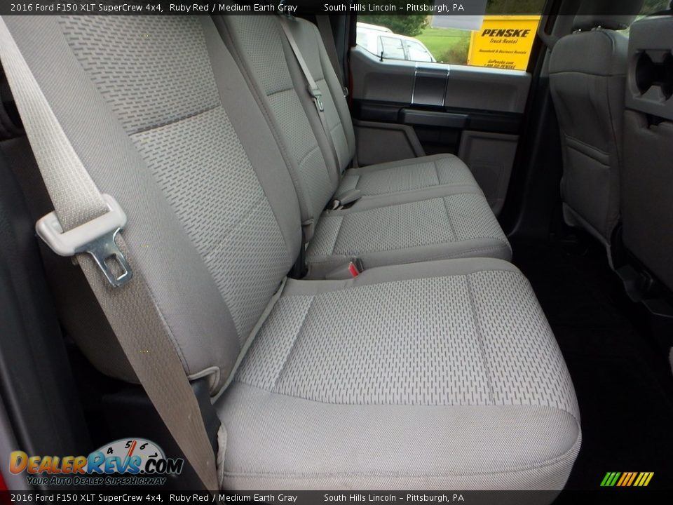 2016 Ford F150 XLT SuperCrew 4x4 Ruby Red / Medium Earth Gray Photo #14