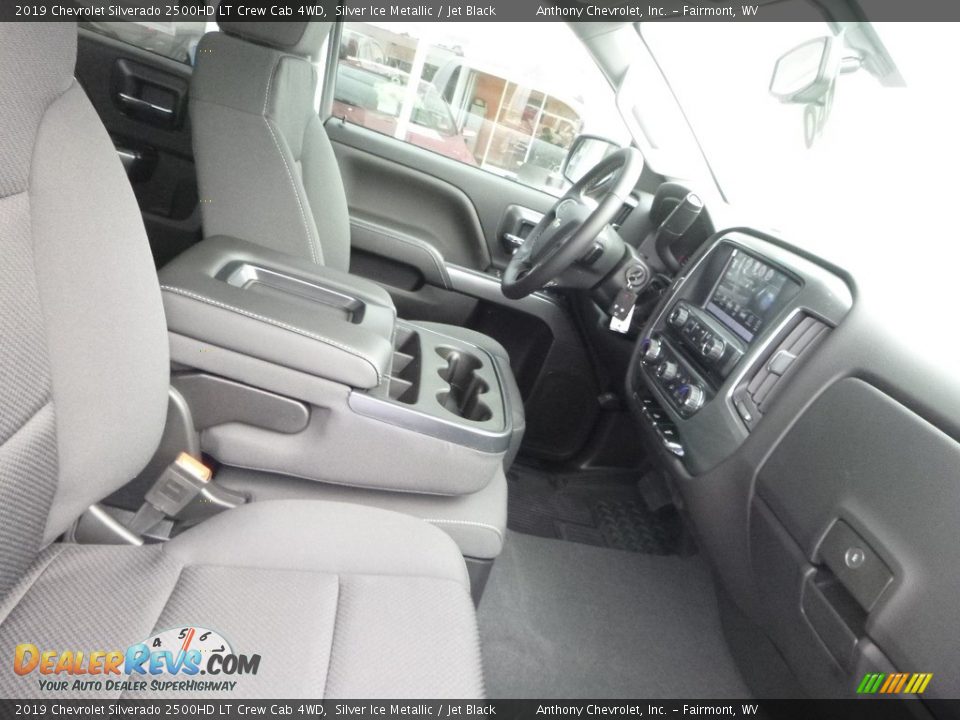 2019 Chevrolet Silverado 2500HD LT Crew Cab 4WD Silver Ice Metallic / Jet Black Photo #8