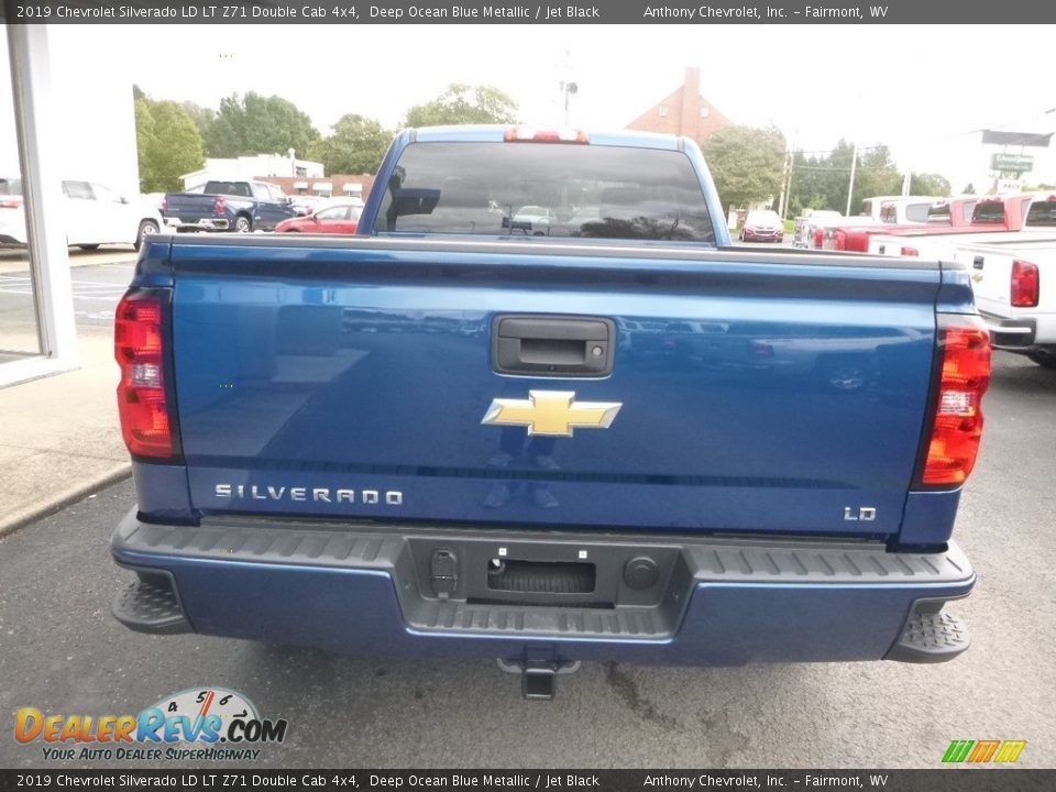 2019 Chevrolet Silverado LD LT Z71 Double Cab 4x4 Deep Ocean Blue Metallic / Jet Black Photo #4