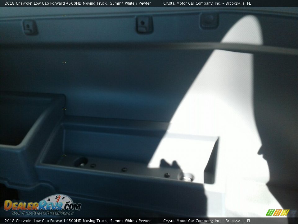 2018 Chevrolet Low Cab Forward 4500HD Moving Truck Summit White / Pewter Photo #12