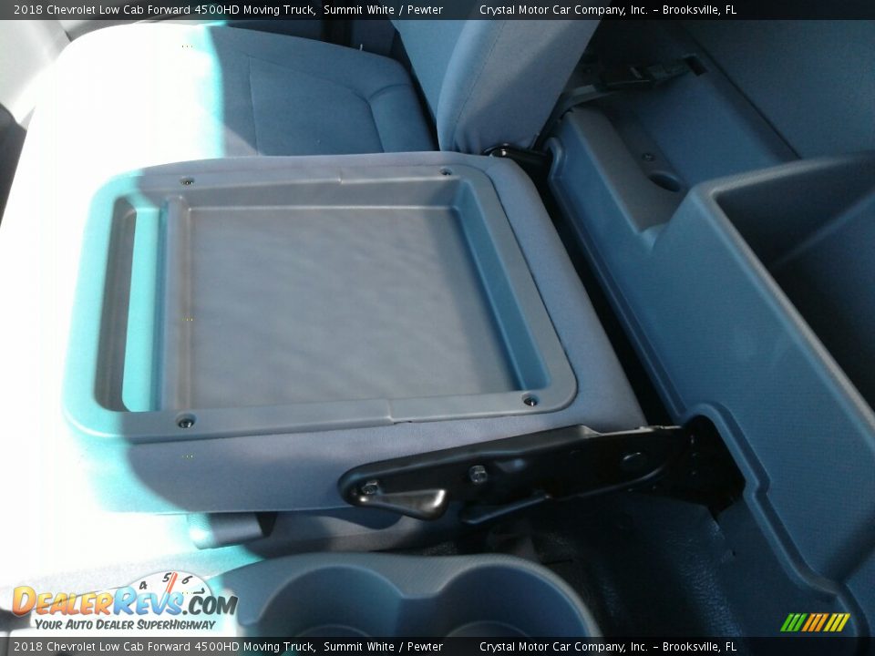 2018 Chevrolet Low Cab Forward 4500HD Moving Truck Summit White / Pewter Photo #19