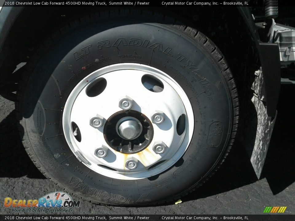2018 Chevrolet Low Cab Forward 4500HD Moving Truck Wheel Photo #21