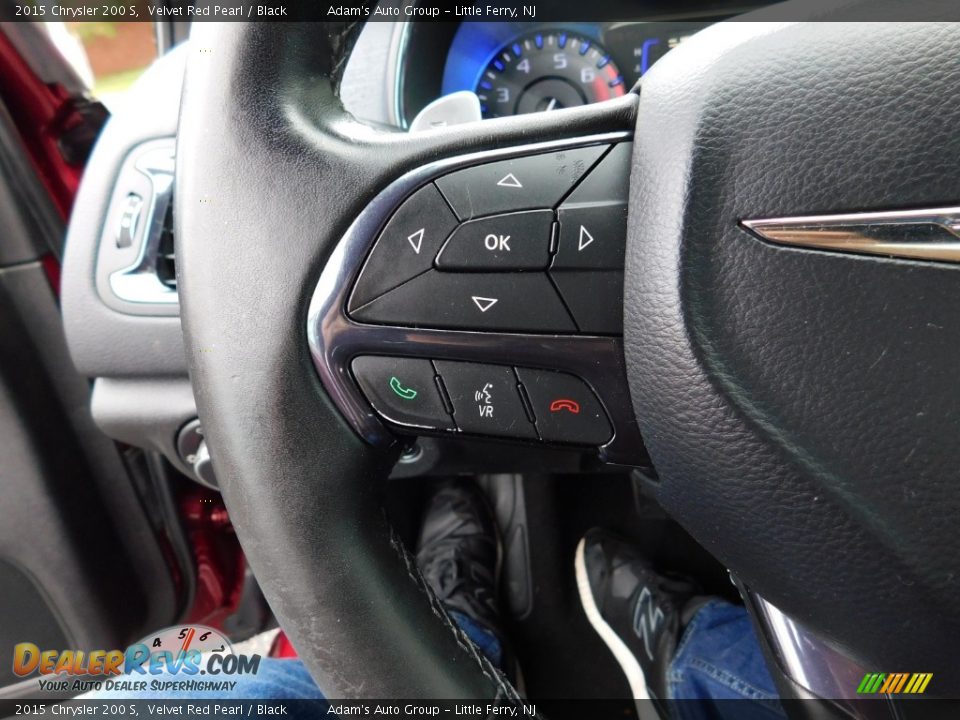 2015 Chrysler 200 S Velvet Red Pearl / Black Photo #12