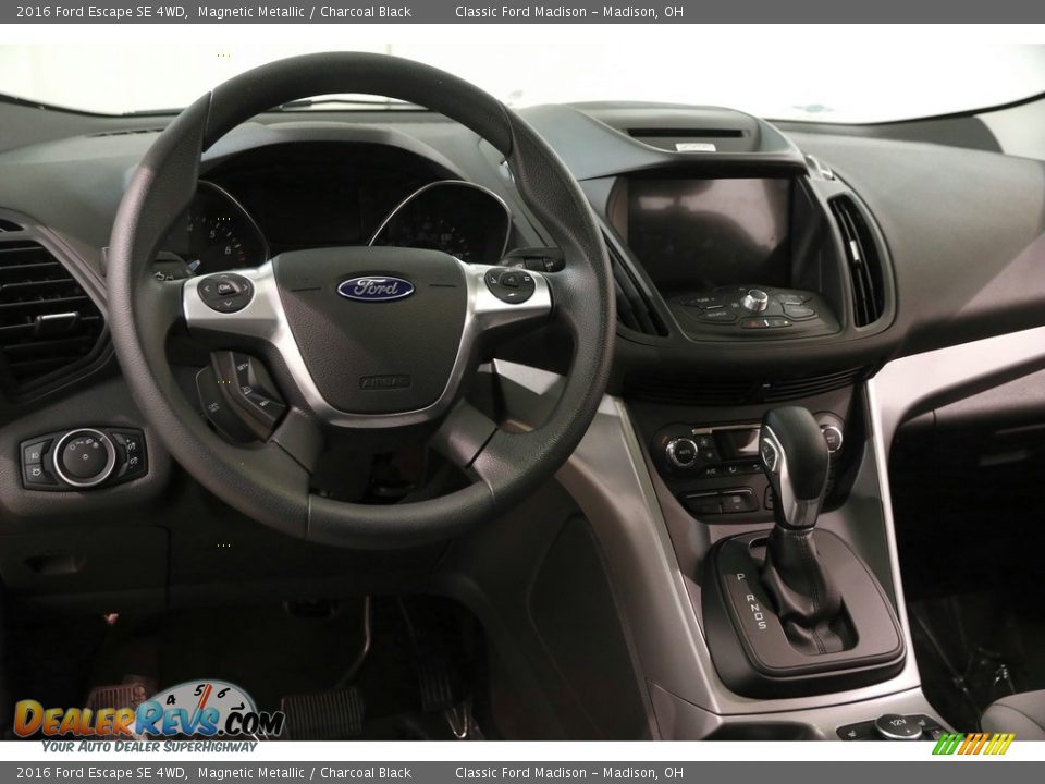 2016 Ford Escape SE 4WD Magnetic Metallic / Charcoal Black Photo #6