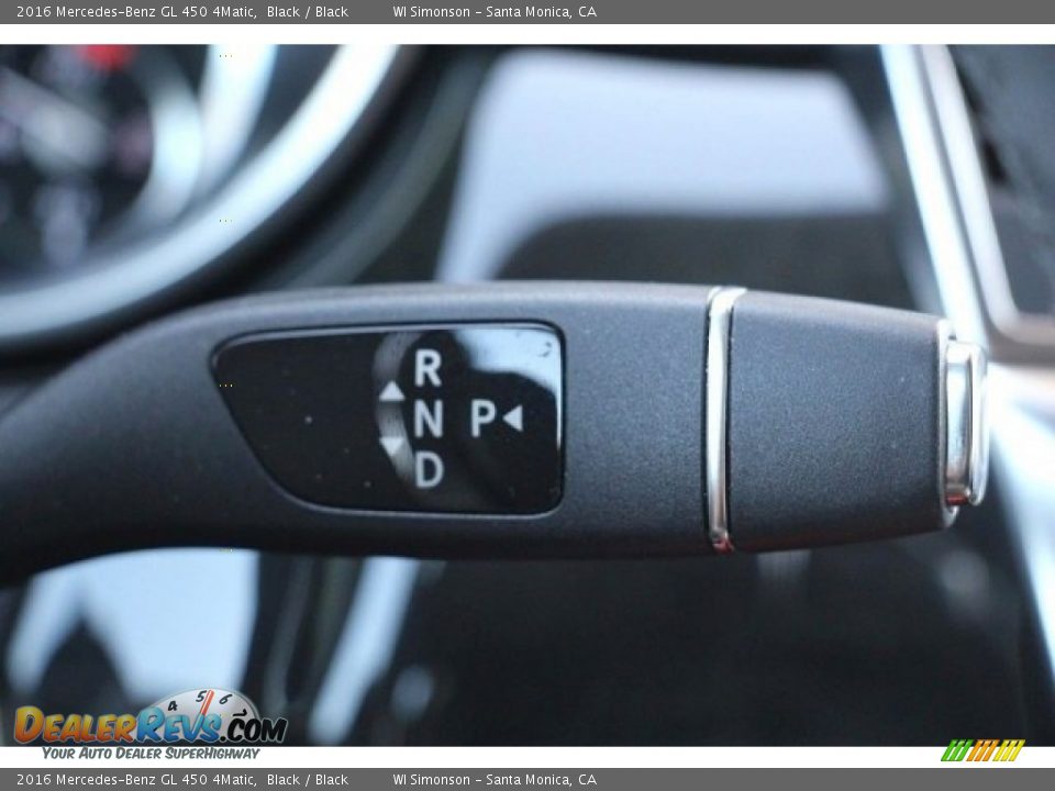 2016 Mercedes-Benz GL 450 4Matic Black / Black Photo #31