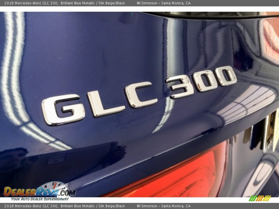 2018 Mercedes-Benz GLC 300 Brilliant Blue Metallic / Silk Beige/Black Photo #7
