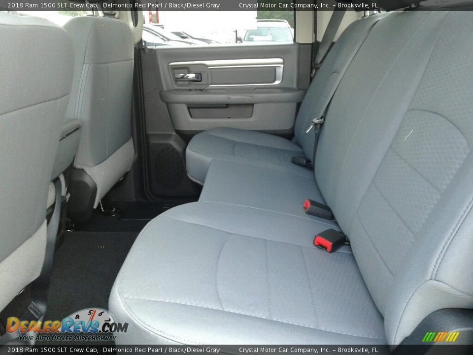2018 Ram 1500 SLT Crew Cab Delmonico Red Pearl / Black/Diesel Gray Photo #10