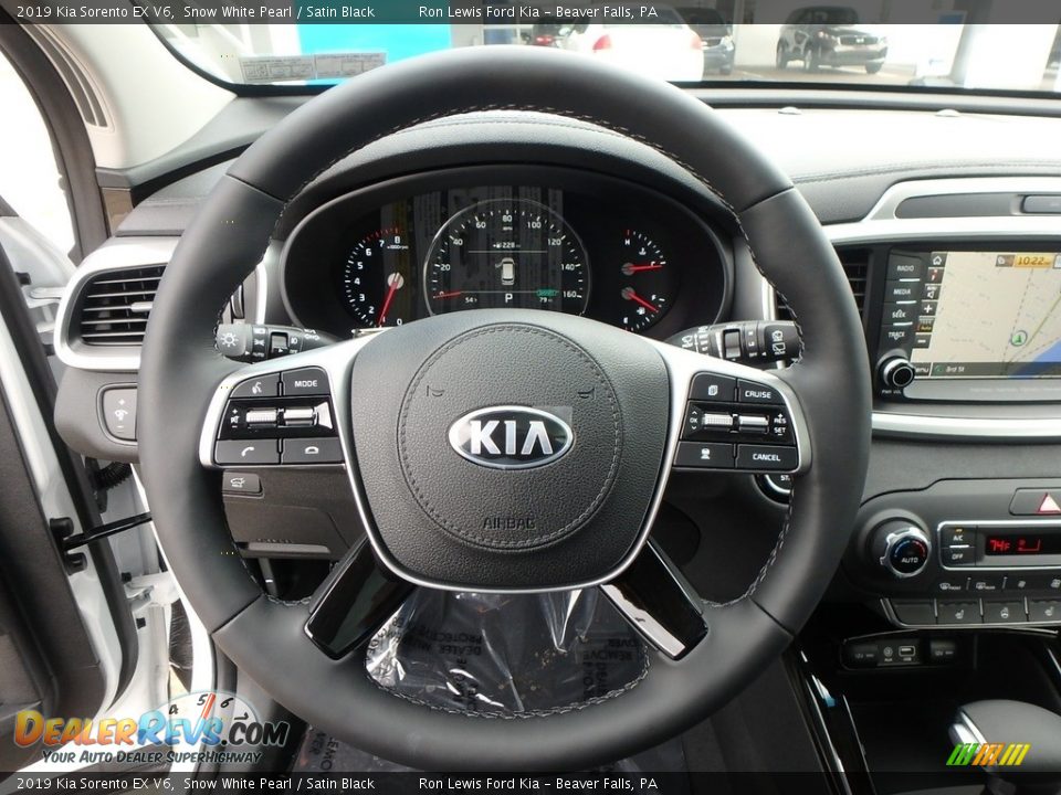 2019 Kia Sorento EX V6 Snow White Pearl / Satin Black Photo #18