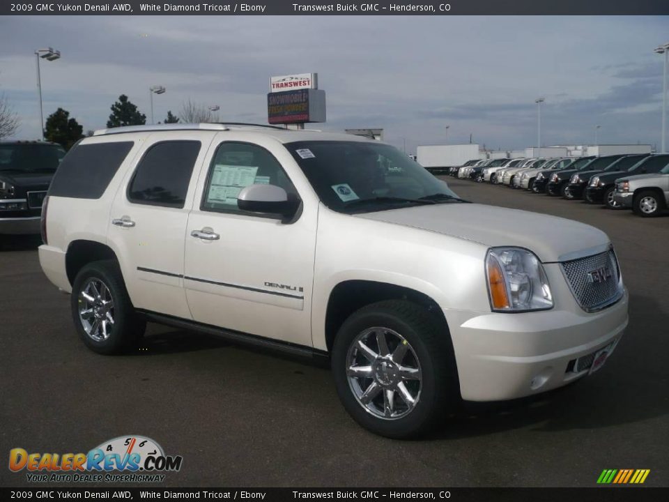 Gmc yukon denali white diamond tricoat #1