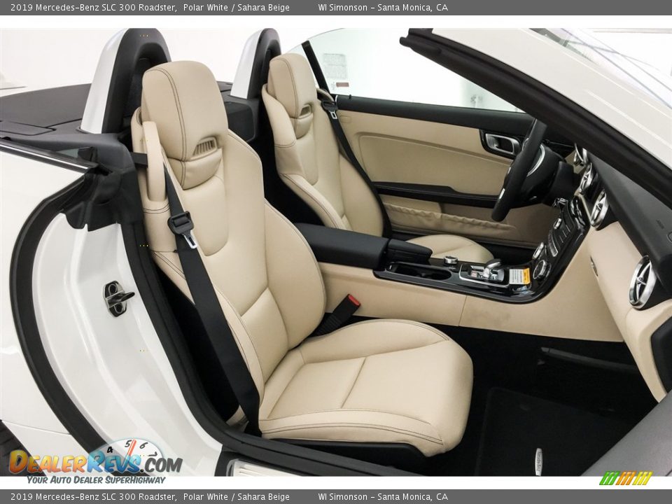 2019 Mercedes-Benz SLC 300 Roadster Polar White / Sahara Beige Photo #5