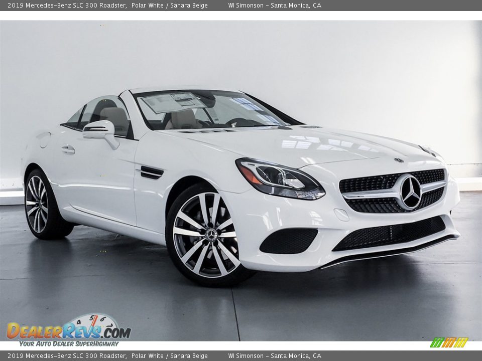 Front 3/4 View of 2019 Mercedes-Benz SLC 300 Roadster Photo #12