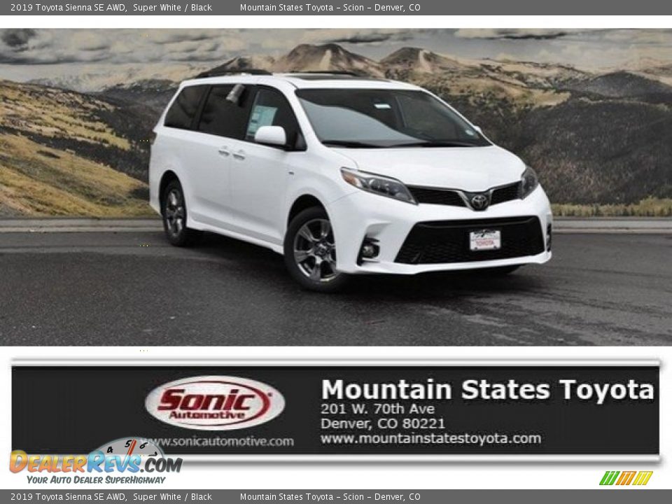 2019 Toyota Sienna SE AWD Super White / Black Photo #1