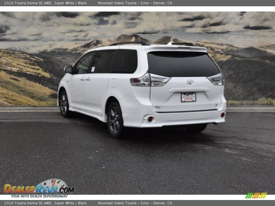 2019 Toyota Sienna SE AWD Super White / Black Photo #3