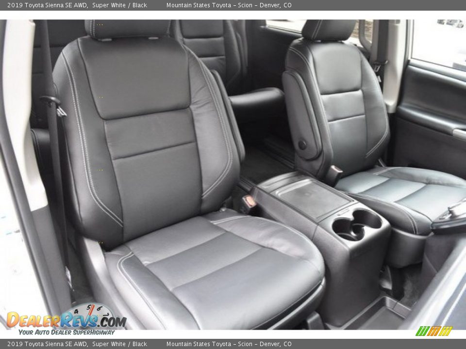 2019 Toyota Sienna SE AWD Super White / Black Photo #13