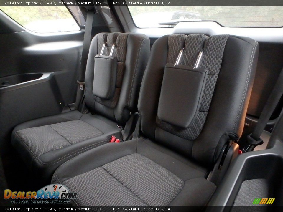 2019 Ford Explorer XLT 4WD Magnetic / Medium Black Photo #13