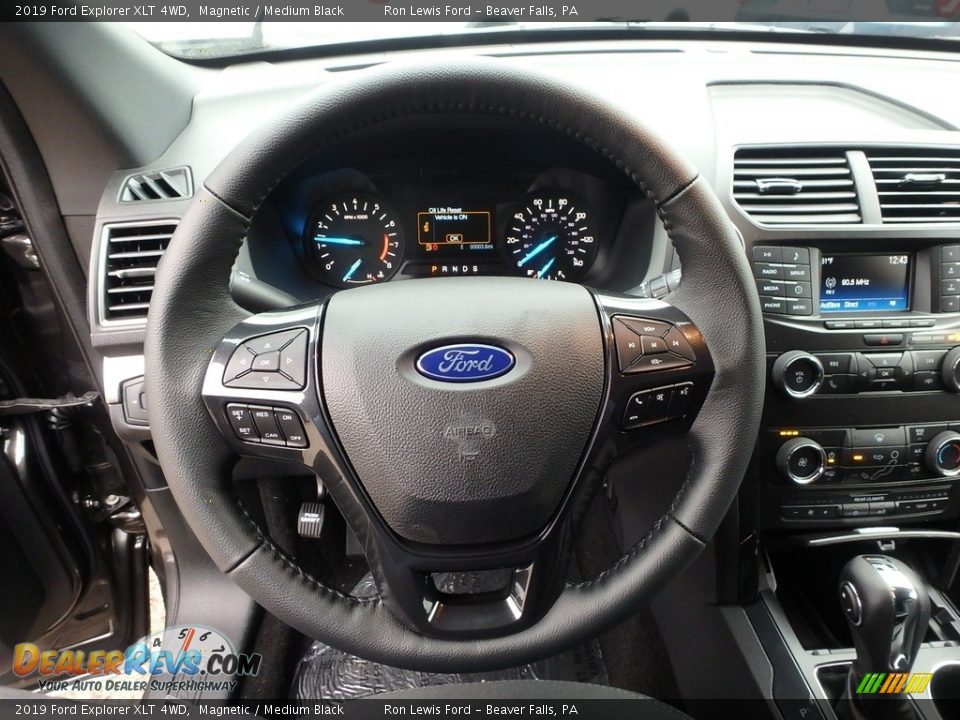 2019 Ford Explorer XLT 4WD Magnetic / Medium Black Photo #18