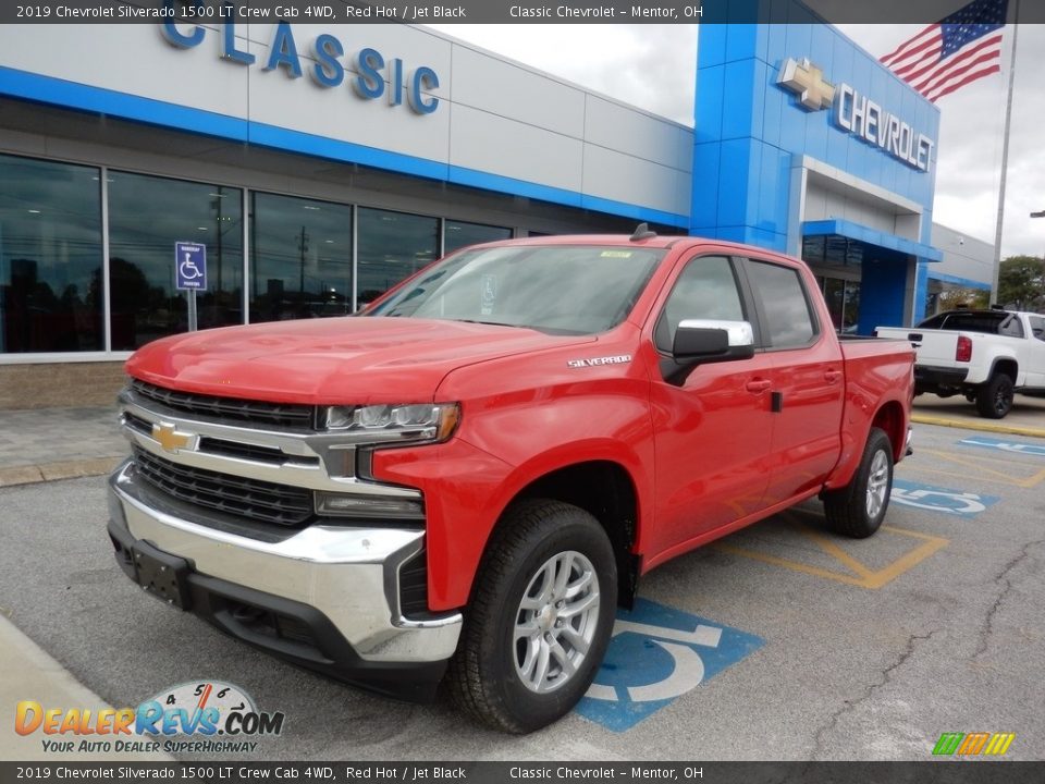 2019 Chevrolet Silverado 1500 LT Crew Cab 4WD Red Hot / Jet Black Photo #1