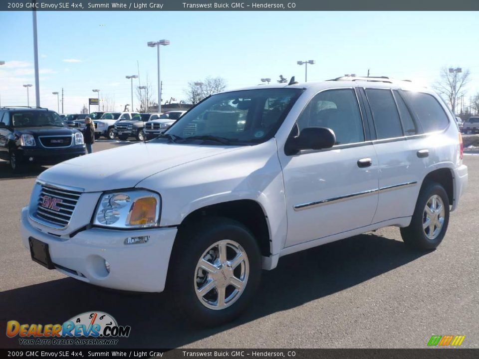2009 GMC Envoy SLE 4x4 Summit White / Light Gray Photo #3