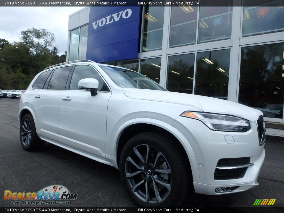 2019 Volvo XC90 T6 AWD Momentum Crystal White Metallic / Maroon Photo #1