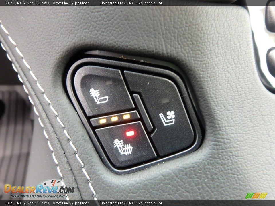 2019 GMC Yukon SLT 4WD Onyx Black / Jet Black Photo #18