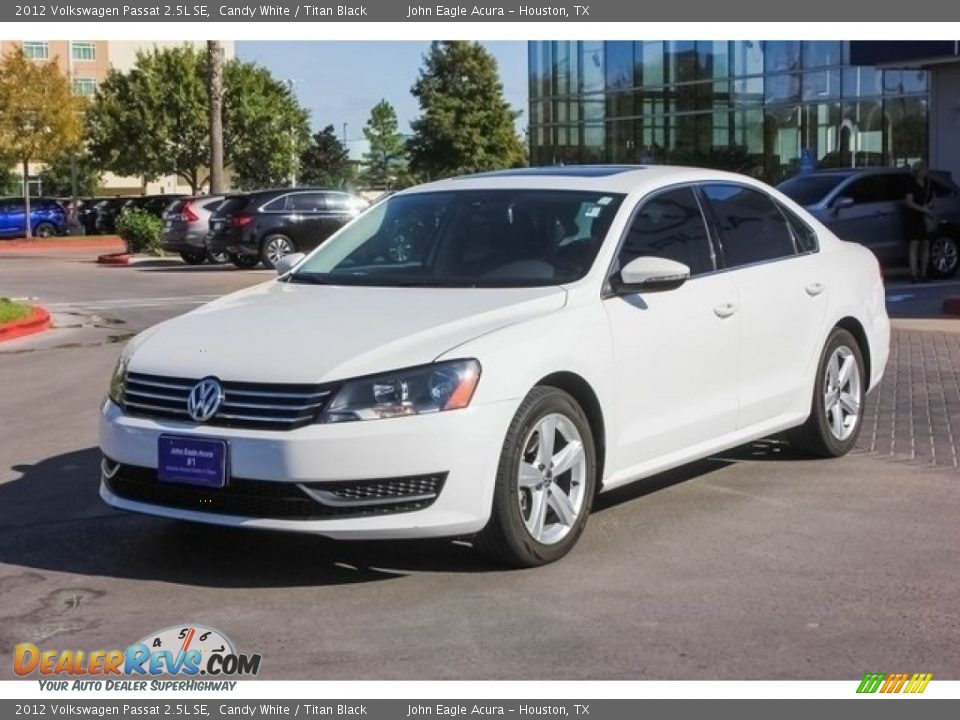 2012 Volkswagen Passat 2.5L SE Candy White / Titan Black Photo #3