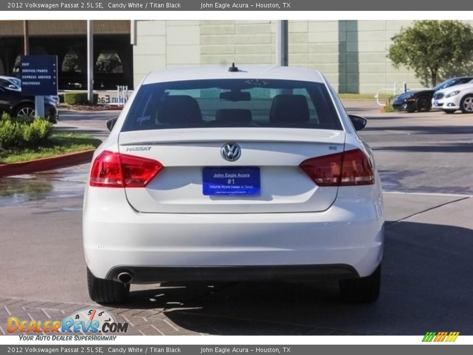 2012 Volkswagen Passat 2.5L SE Candy White / Titan Black Photo #6