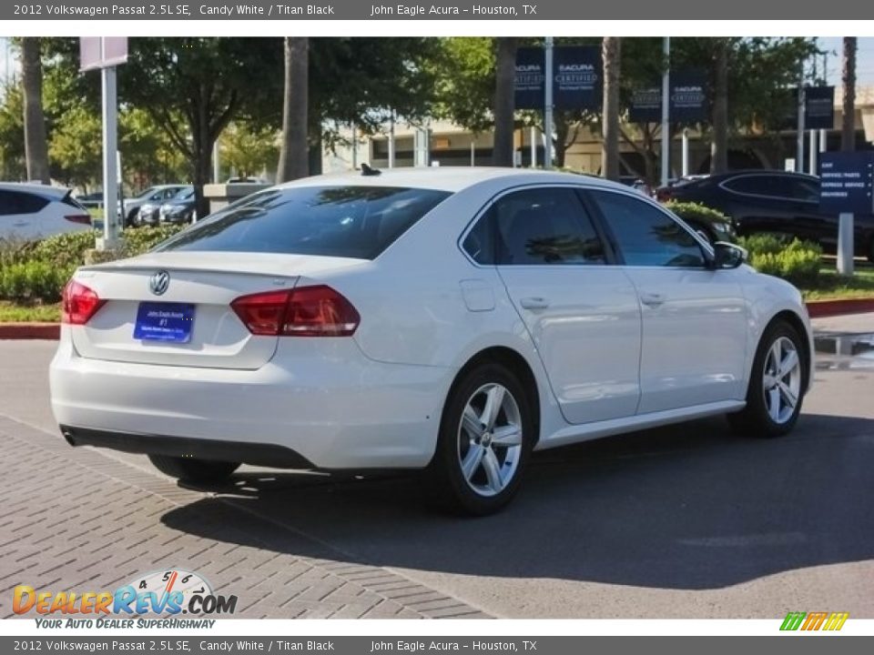 2012 Volkswagen Passat 2.5L SE Candy White / Titan Black Photo #7