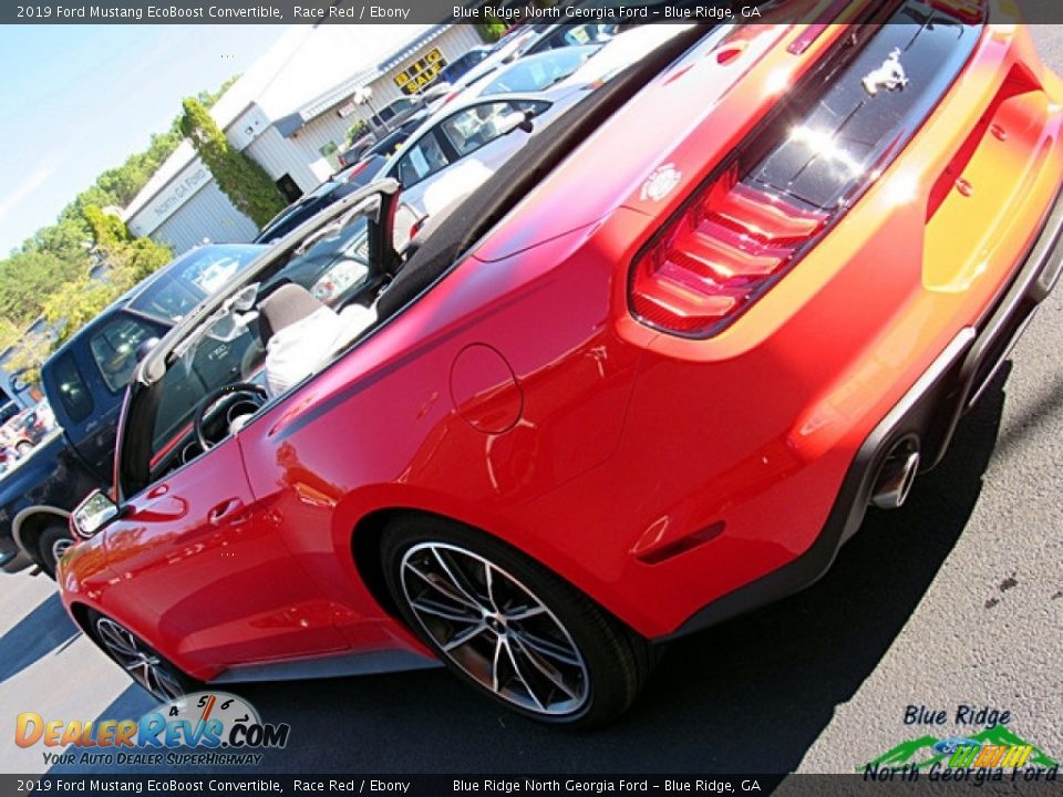 2019 Ford Mustang EcoBoost Convertible Race Red / Ebony Photo #31
