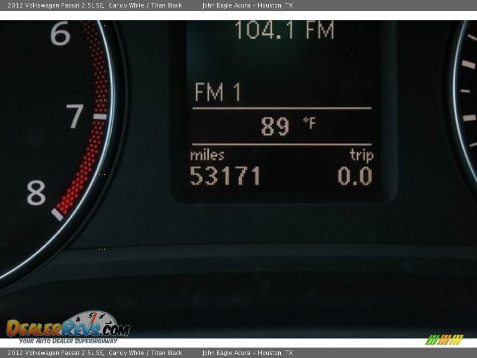 2012 Volkswagen Passat 2.5L SE Candy White / Titan Black Photo #34