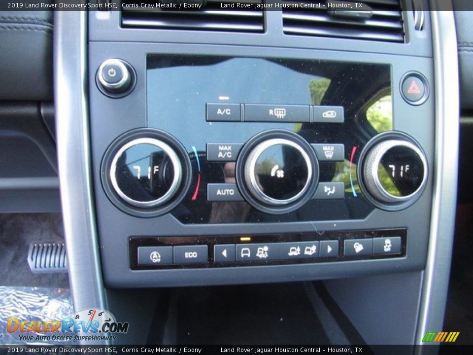 Controls of 2019 Land Rover Discovery Sport HSE Photo #35