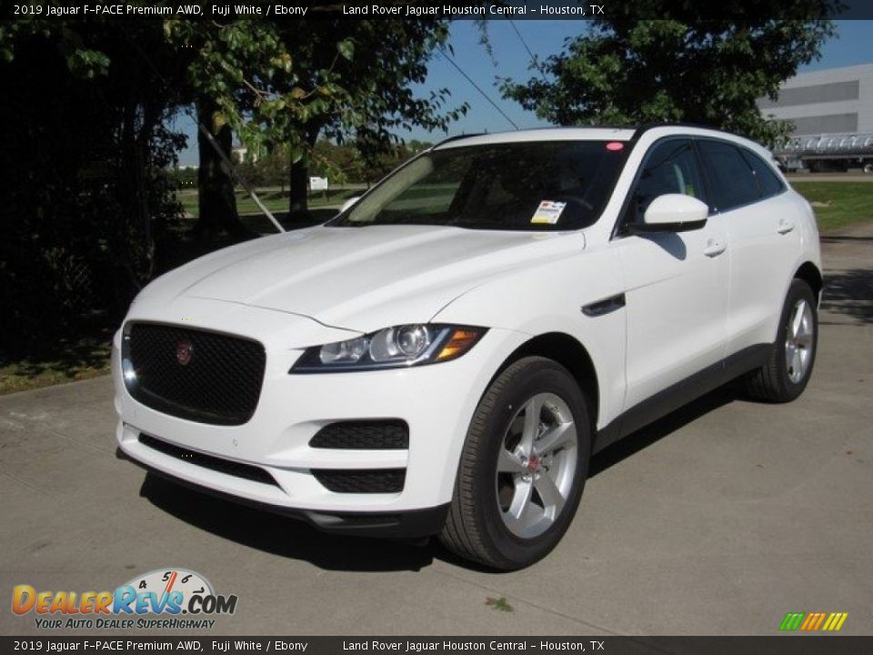 2019 Jaguar F-PACE Premium AWD Fuji White / Ebony Photo #10