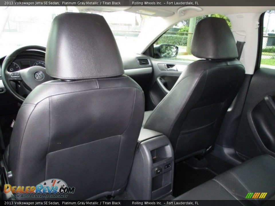 2013 Volkswagen Jetta SE Sedan Platinum Gray Metallic / Titan Black Photo #12