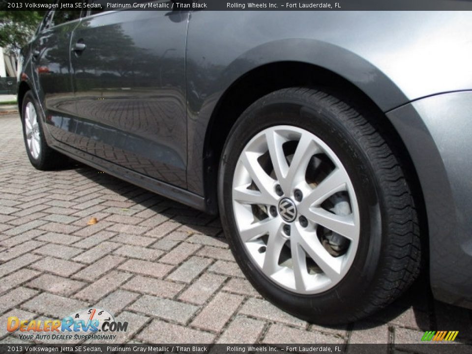 2013 Volkswagen Jetta SE Sedan Platinum Gray Metallic / Titan Black Photo #21