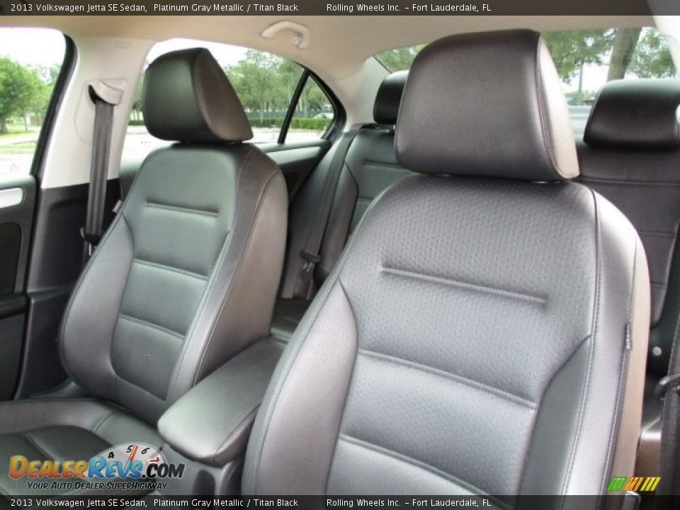 2013 Volkswagen Jetta SE Sedan Platinum Gray Metallic / Titan Black Photo #28