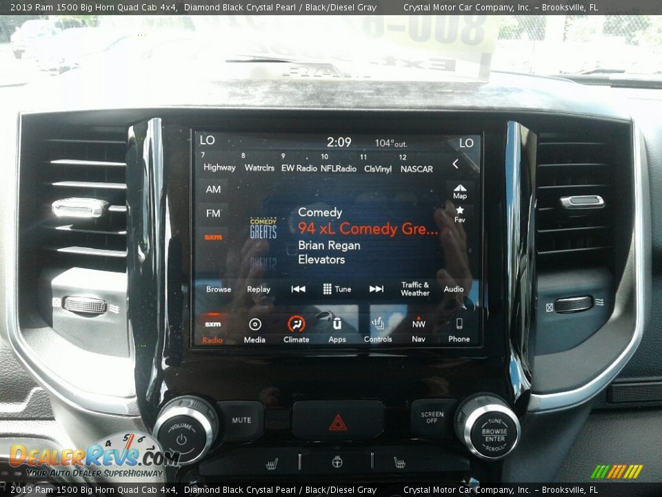 2019 Ram 1500 Big Horn Quad Cab 4x4 Diamond Black Crystal Pearl / Black/Diesel Gray Photo #15