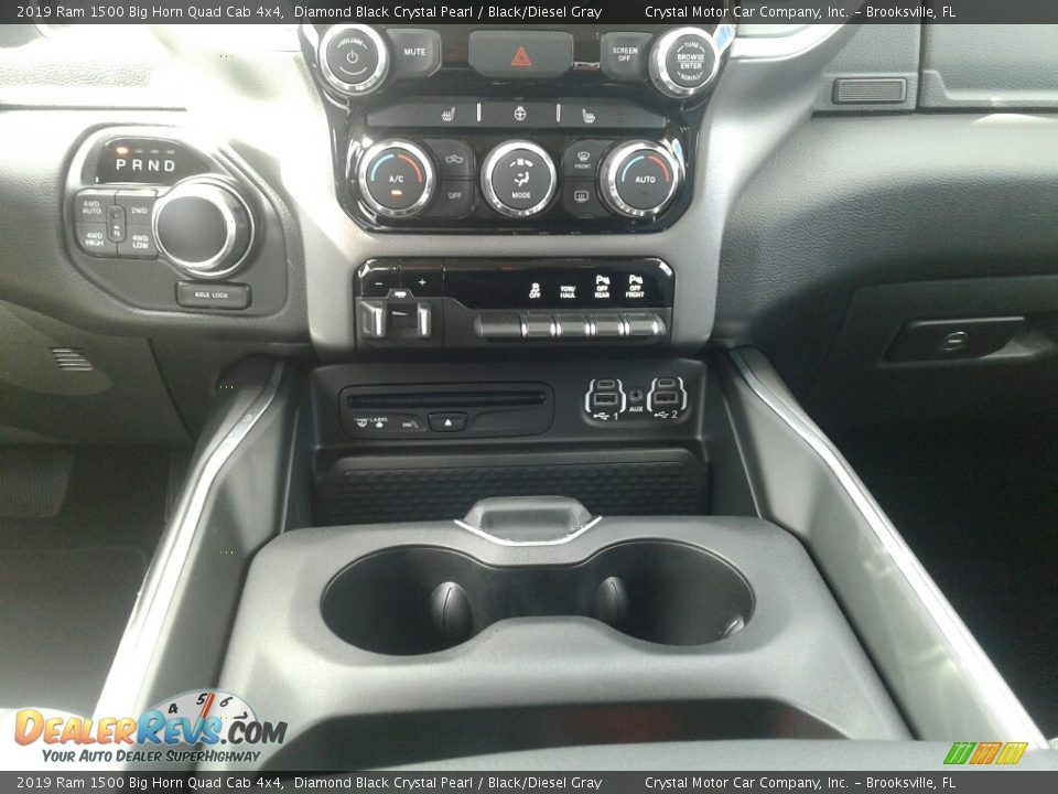 2019 Ram 1500 Big Horn Quad Cab 4x4 Diamond Black Crystal Pearl / Black/Diesel Gray Photo #16