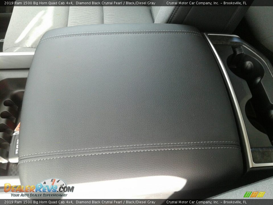 2019 Ram 1500 Big Horn Quad Cab 4x4 Diamond Black Crystal Pearl / Black/Diesel Gray Photo #18