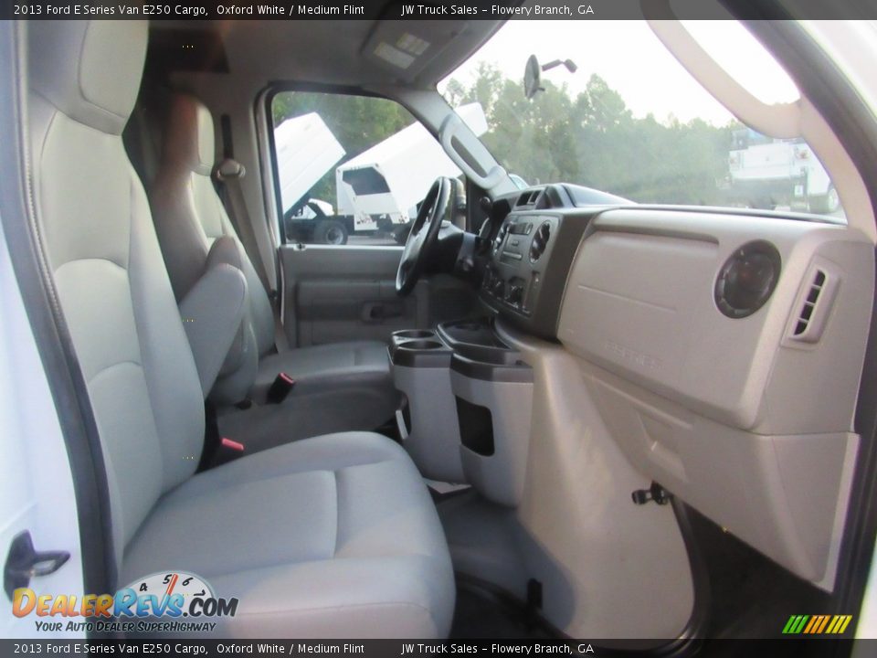 2013 Ford E Series Van E250 Cargo Oxford White / Medium Flint Photo #22