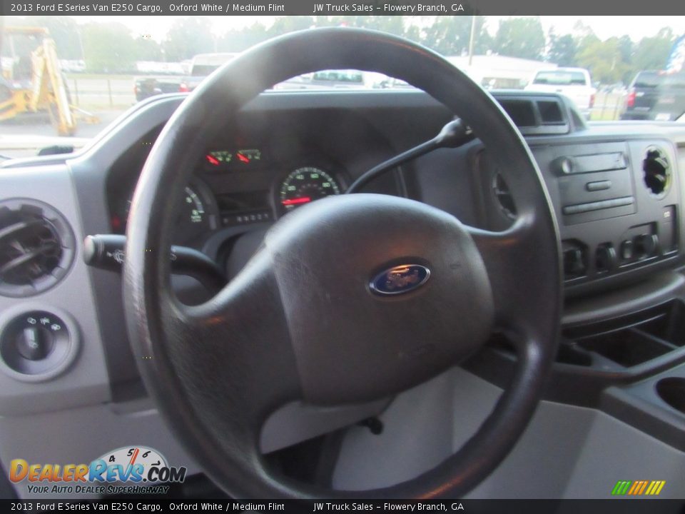 2013 Ford E Series Van E250 Cargo Oxford White / Medium Flint Photo #28