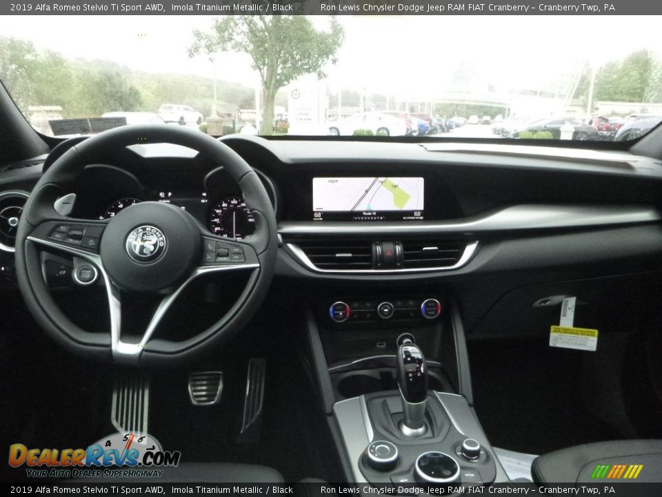 Dashboard of 2019 Alfa Romeo Stelvio Ti Sport AWD Photo #18
