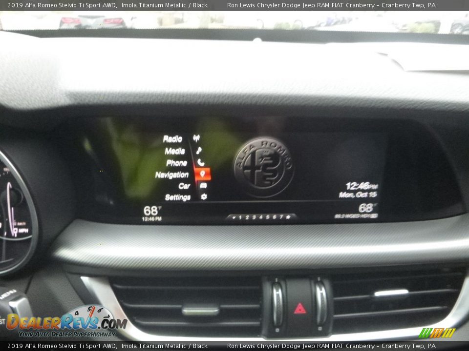 Controls of 2019 Alfa Romeo Stelvio Ti Sport AWD Photo #23