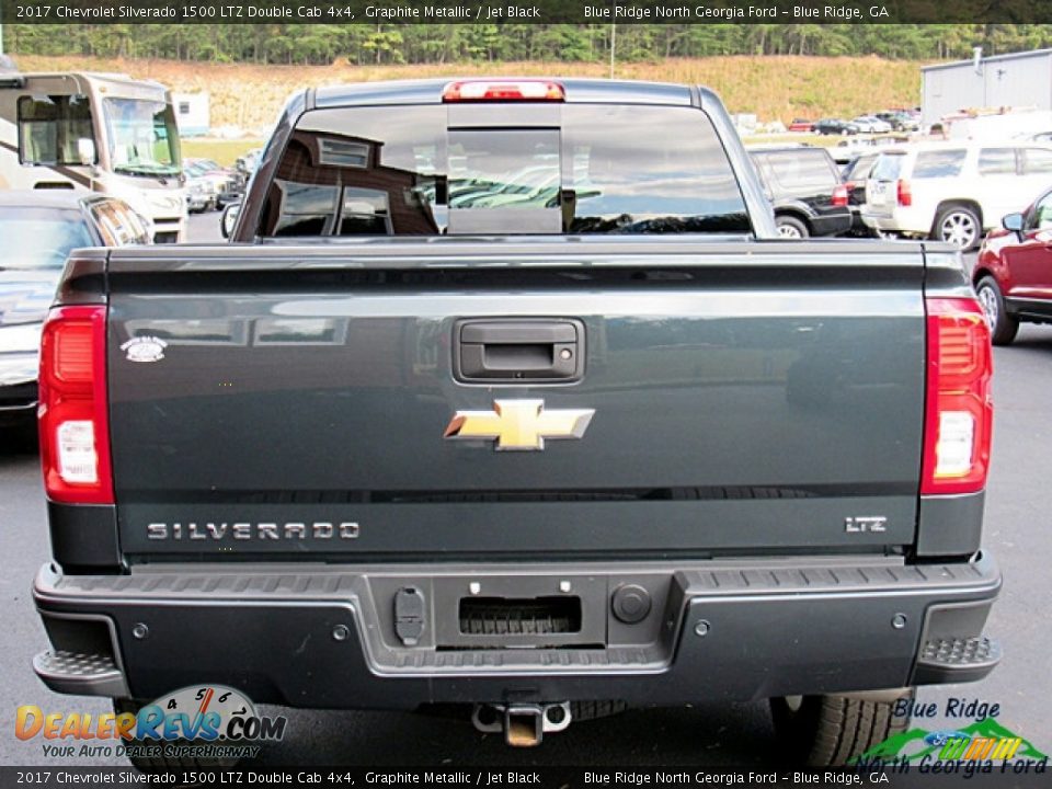 2017 Chevrolet Silverado 1500 LTZ Double Cab 4x4 Graphite Metallic / Jet Black Photo #4