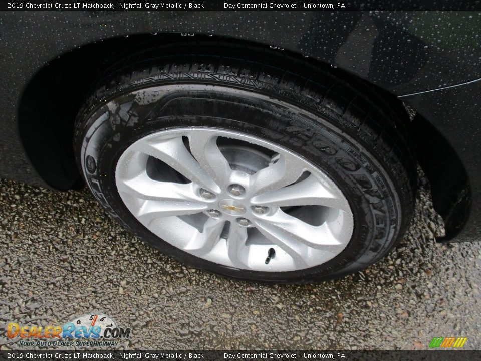 2019 Chevrolet Cruze LT Hatchback Nightfall Gray Metallic / Black Photo #4