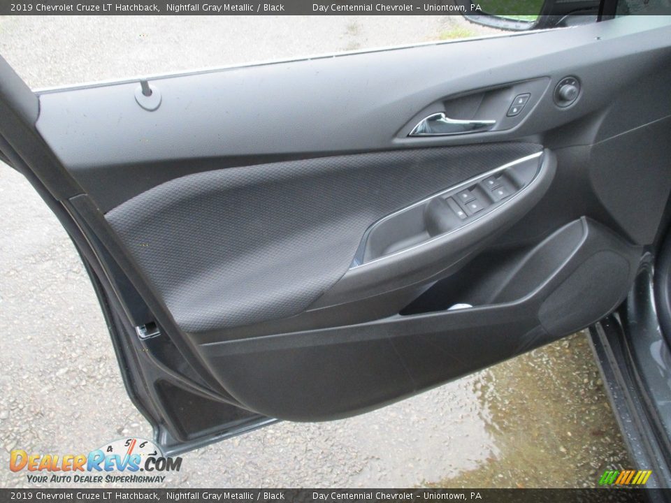 2019 Chevrolet Cruze LT Hatchback Nightfall Gray Metallic / Black Photo #6