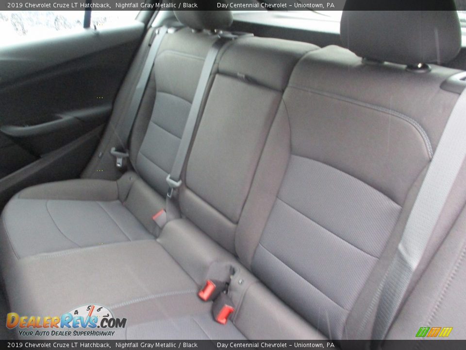 2019 Chevrolet Cruze LT Hatchback Nightfall Gray Metallic / Black Photo #8