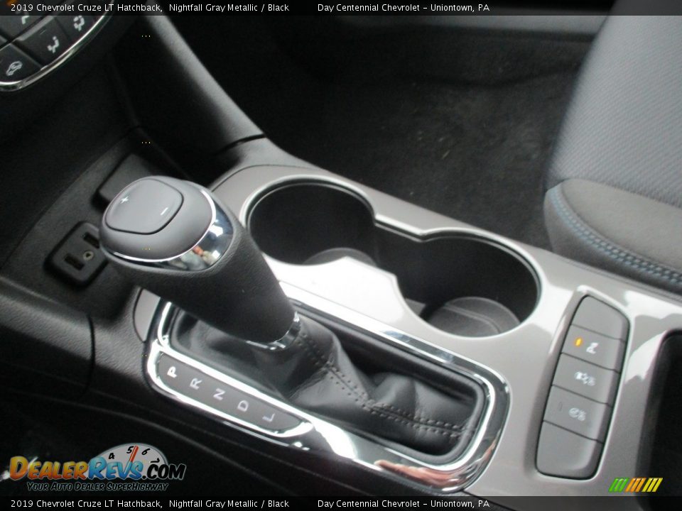 2019 Chevrolet Cruze LT Hatchback Shifter Photo #10