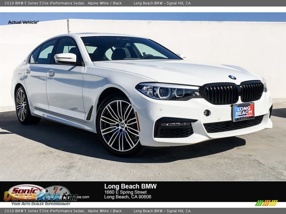 2019 BMW 5 Series 530e iPerformance Sedan Alpine White / Black Photo #1
