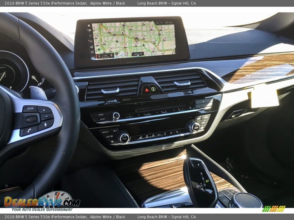 2019 BMW 5 Series 530e iPerformance Sedan Alpine White / Black Photo #6