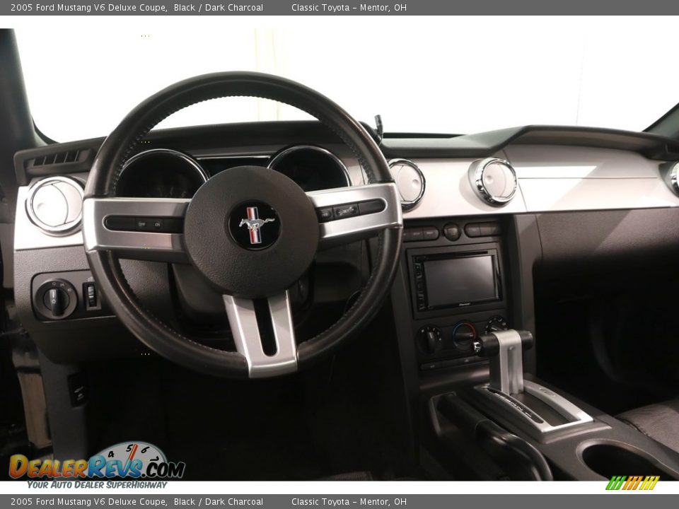 2005 Ford Mustang V6 Deluxe Coupe Black / Dark Charcoal Photo #6