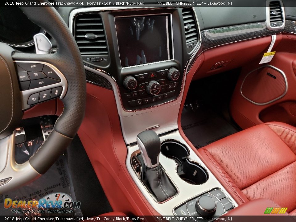 2018 Jeep Grand Cherokee Trackhawk 4x4 Shifter Photo #10